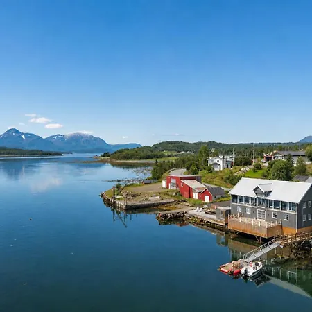 Magical And Modern - Meistervik Luxury *