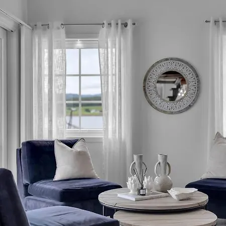 Magical And Modern - Meistervik Luxury *
