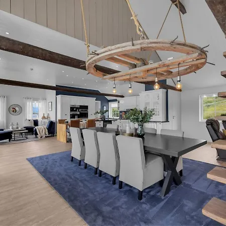 Дом отдыха Magical And Modern - Meistervik Luxury